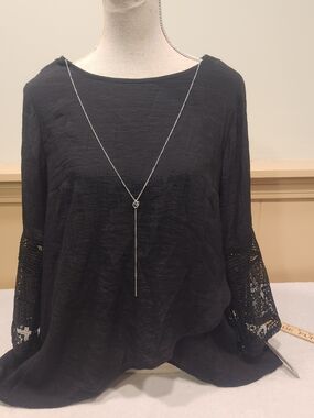 New Direction High-Low Lace Bell-Sleeve Blouse with Silver Lariat - NWT - L